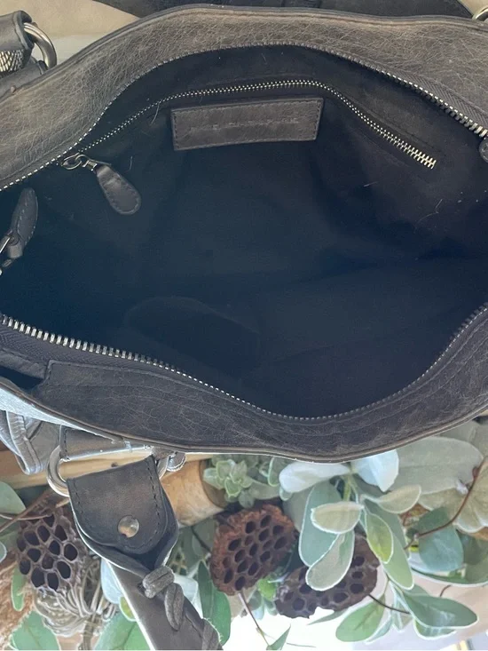 Designer like Charcoal Gray Classic City Shoulder Bag - Picture 4 of 7